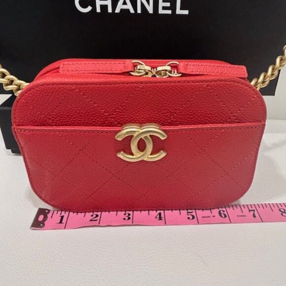 Chanel Red Quilted Caviar Leather Chic Affinity Belt Bag - Picture 13 of 16